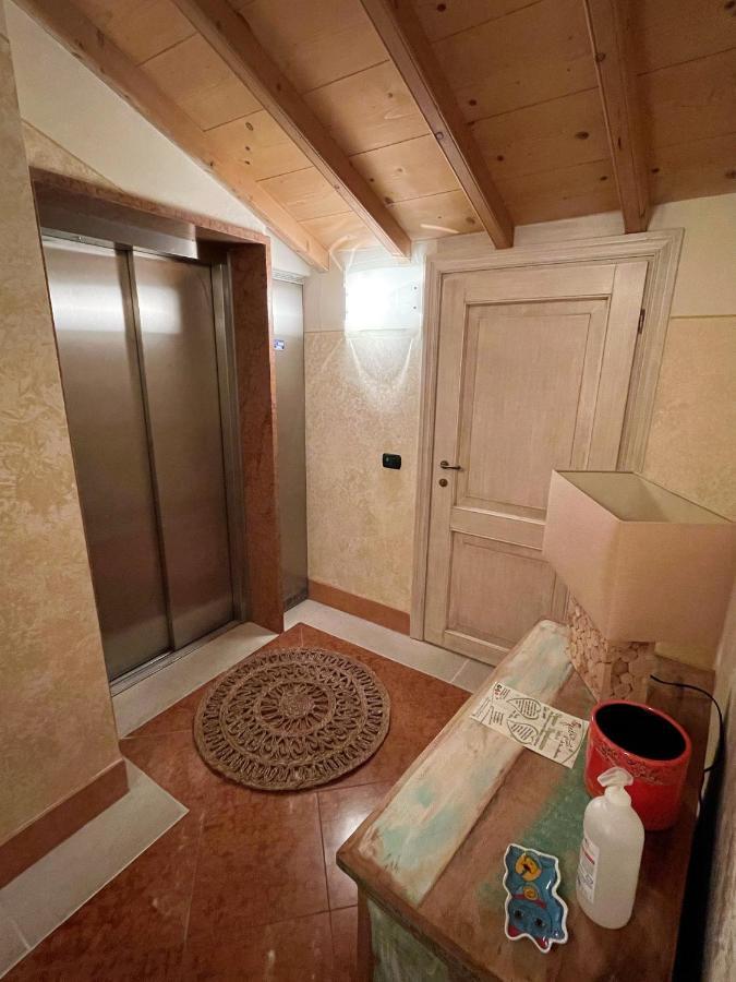 Attic 1 Centro Storico Lägenhet Peschiera del Garda Exteriör bild