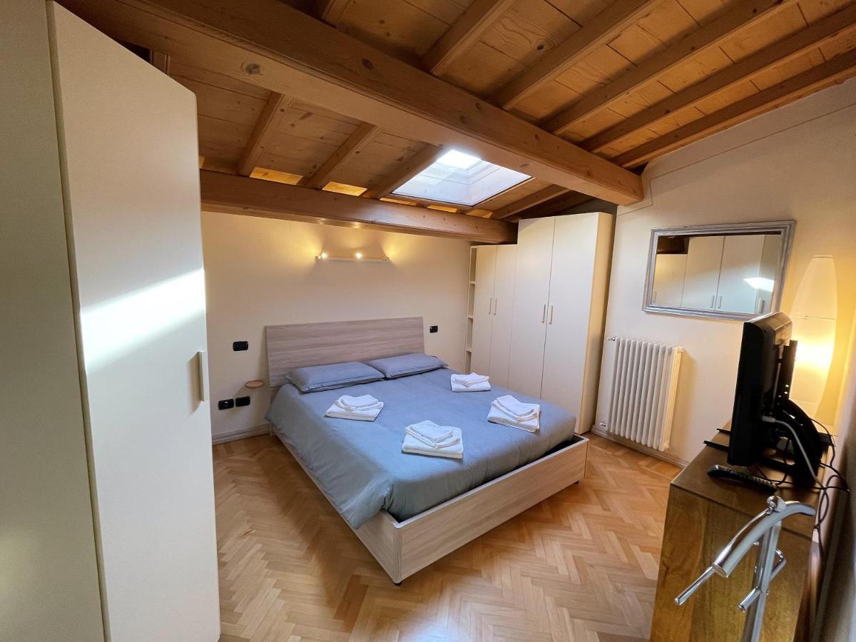 Attic 1 Centro Storico Lägenhet Peschiera del Garda Exteriör bild