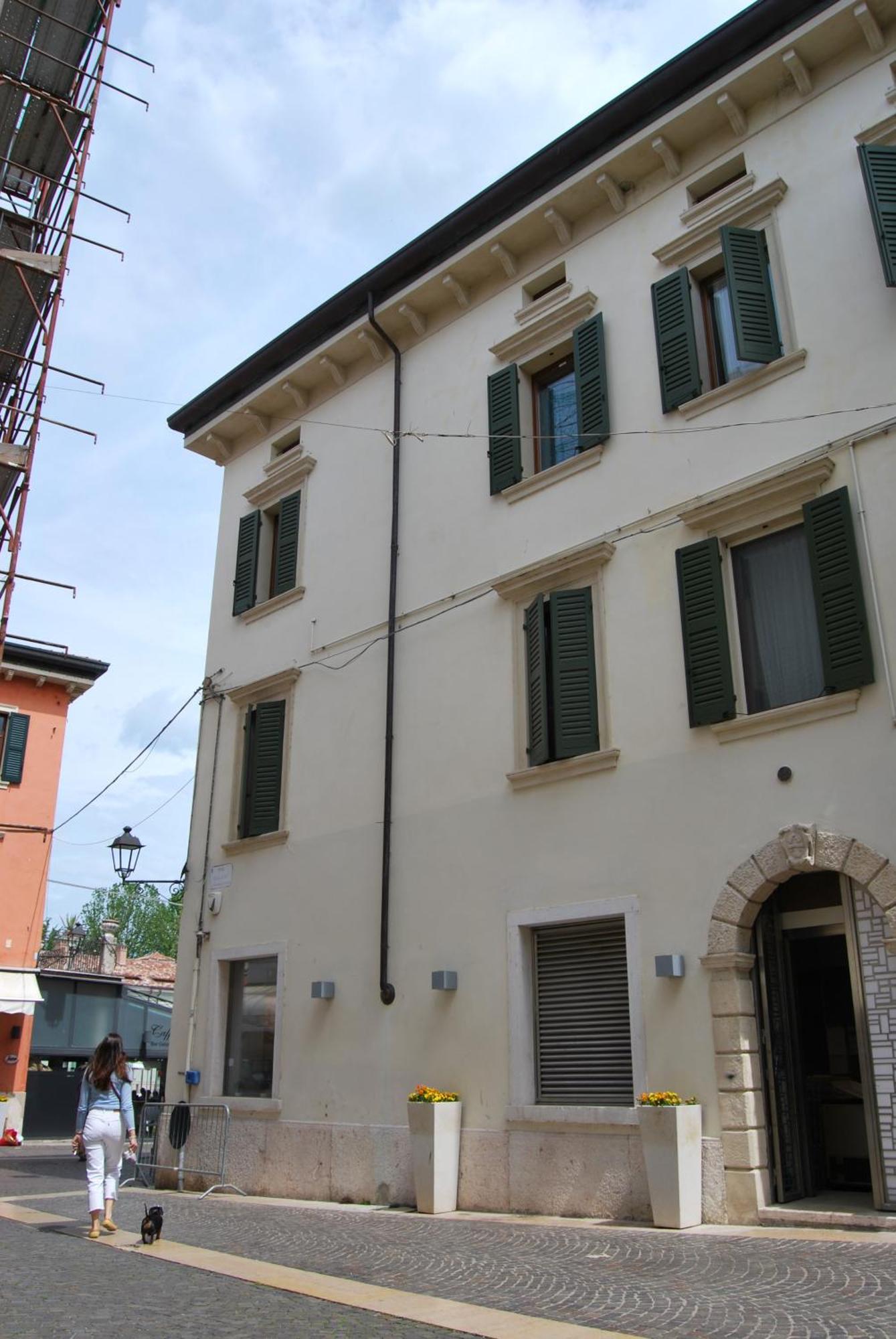 Attic 1 Centro Storico Lägenhet Peschiera del Garda Exteriör bild
